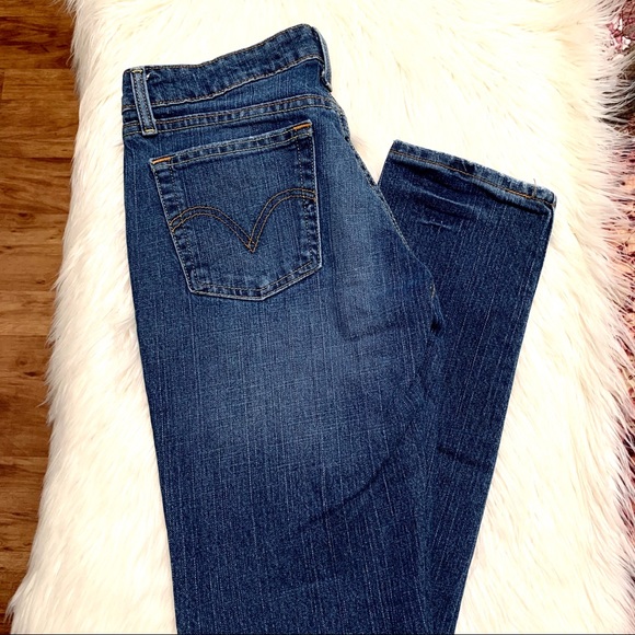 ❗️SOLD❗️Levi’s 503 Skinny Jeans - Picture 3 of 7